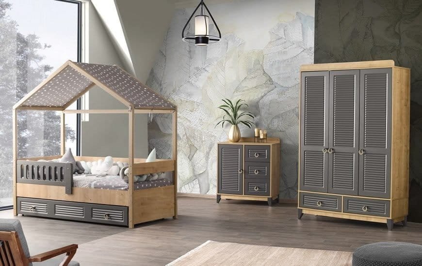 IKON Montessori Kids room 3 doors