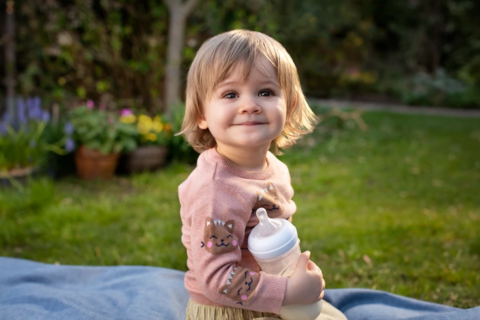 Philips Avent Natural Response Baby Bottle 330ml - Image 5