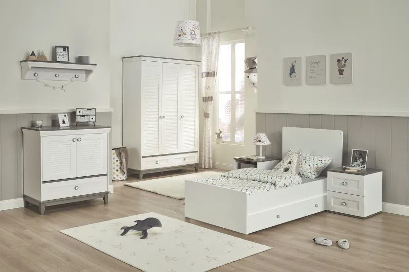 Almila Mia Convertible Baby Bed With Pull-Out Bed product thumbnail 2