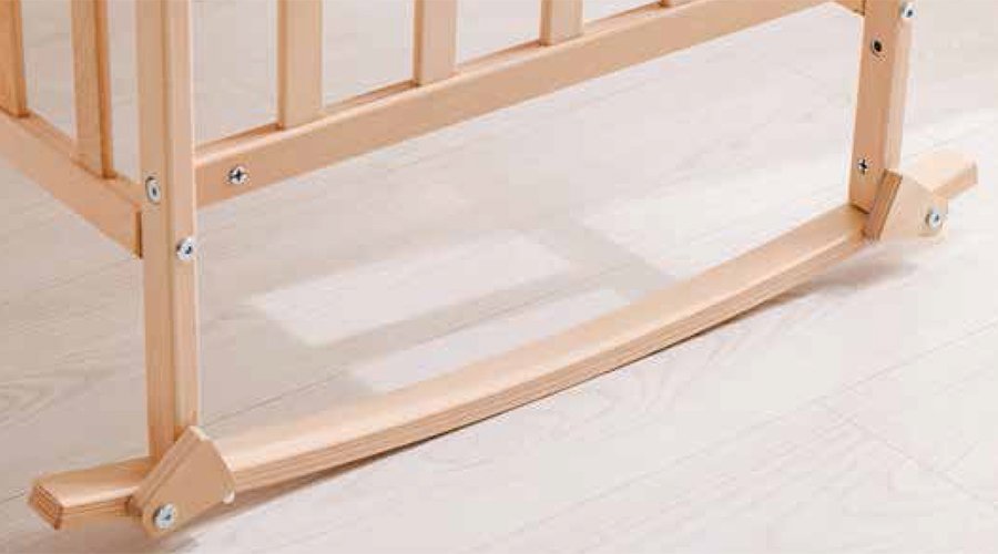 BabyWho Riva Natural Wooden Rocking Fixed Step Cradle 60×120 product thumbnail 3