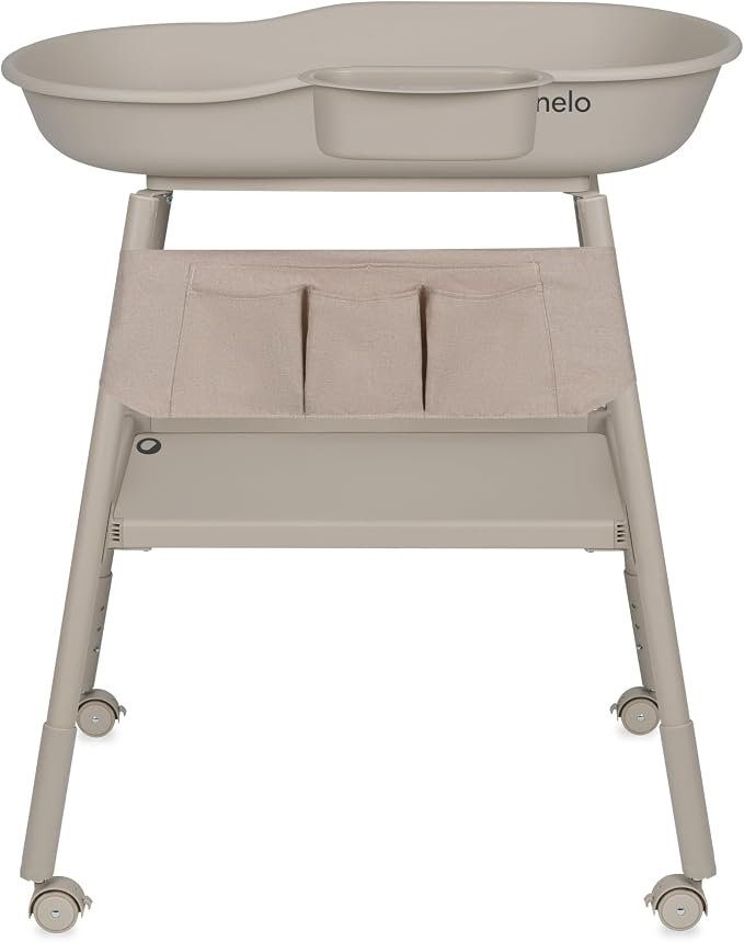 Lionelo Rosie Changing Table with Wheels product thumbnail 2