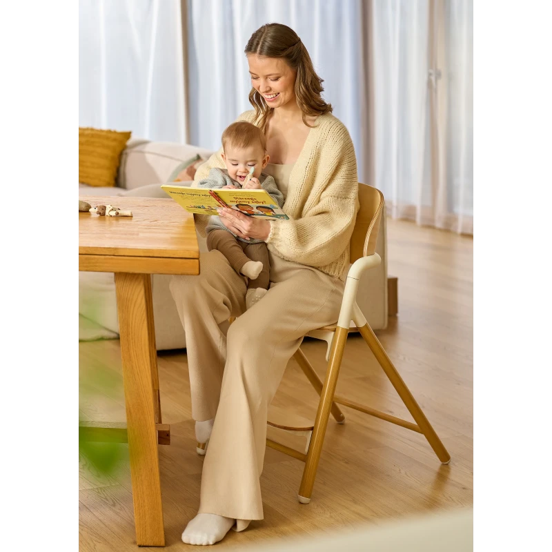 Lionelo Celia 3-in-1 Scalable Highchair, Black Natural Wood product thumbnail 2